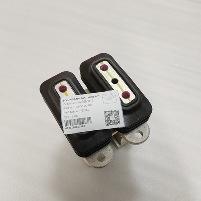 Hyunsang Excavator Parts 31Q6-20100 Pedal For Model HX140L, HX160L, HX180L, HX220L